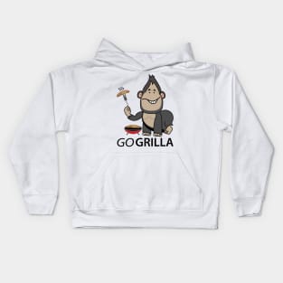 Funny gorilla as a griller Kids Hoodie